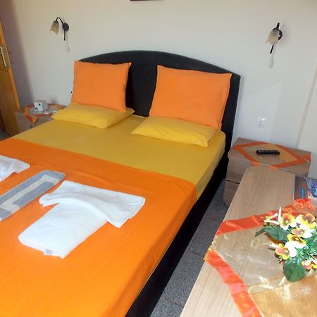 Nikos Apartments Ситонья Экстерьер фото