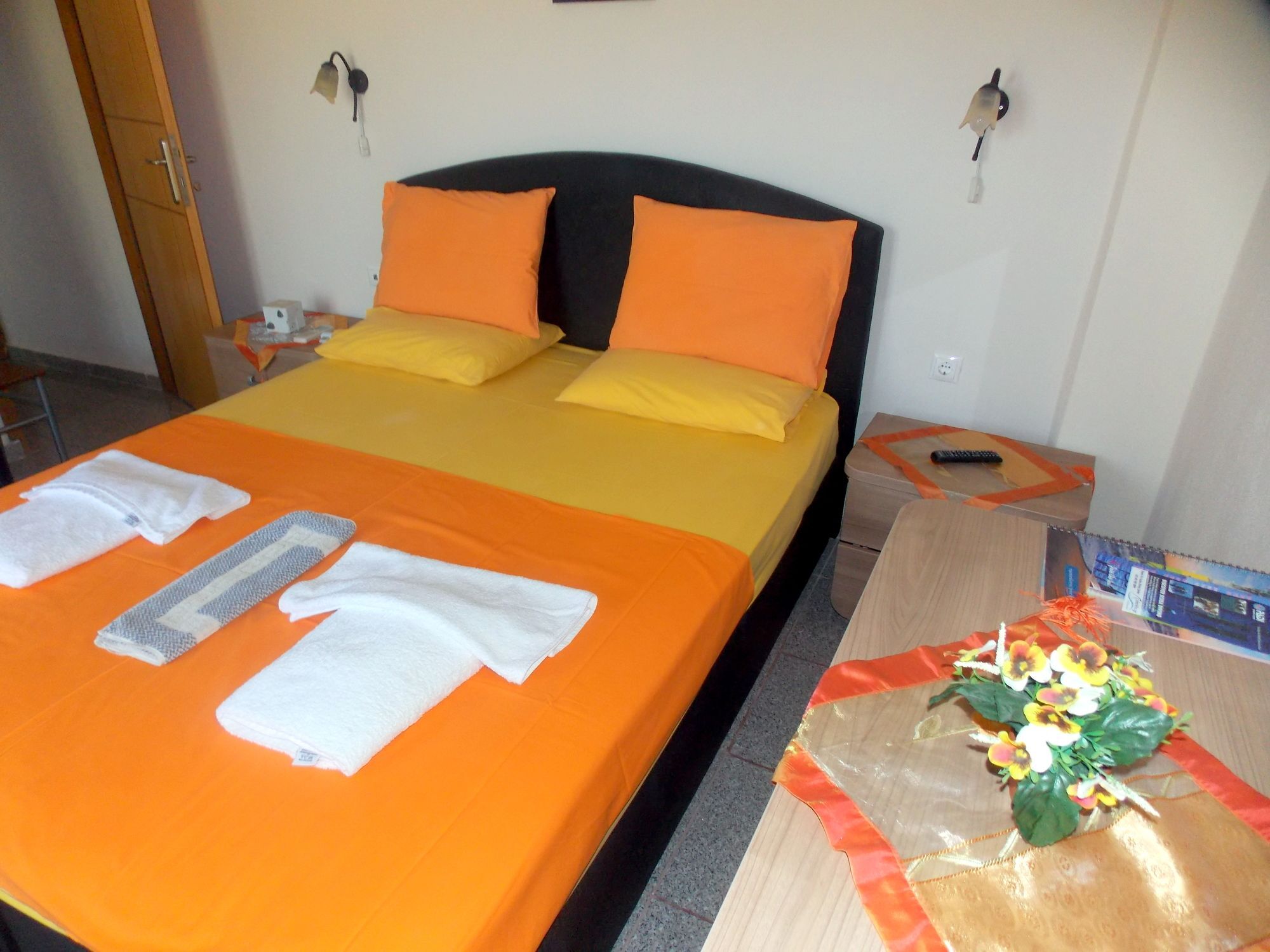 Nikos Apartments Ситонья Экстерьер фото