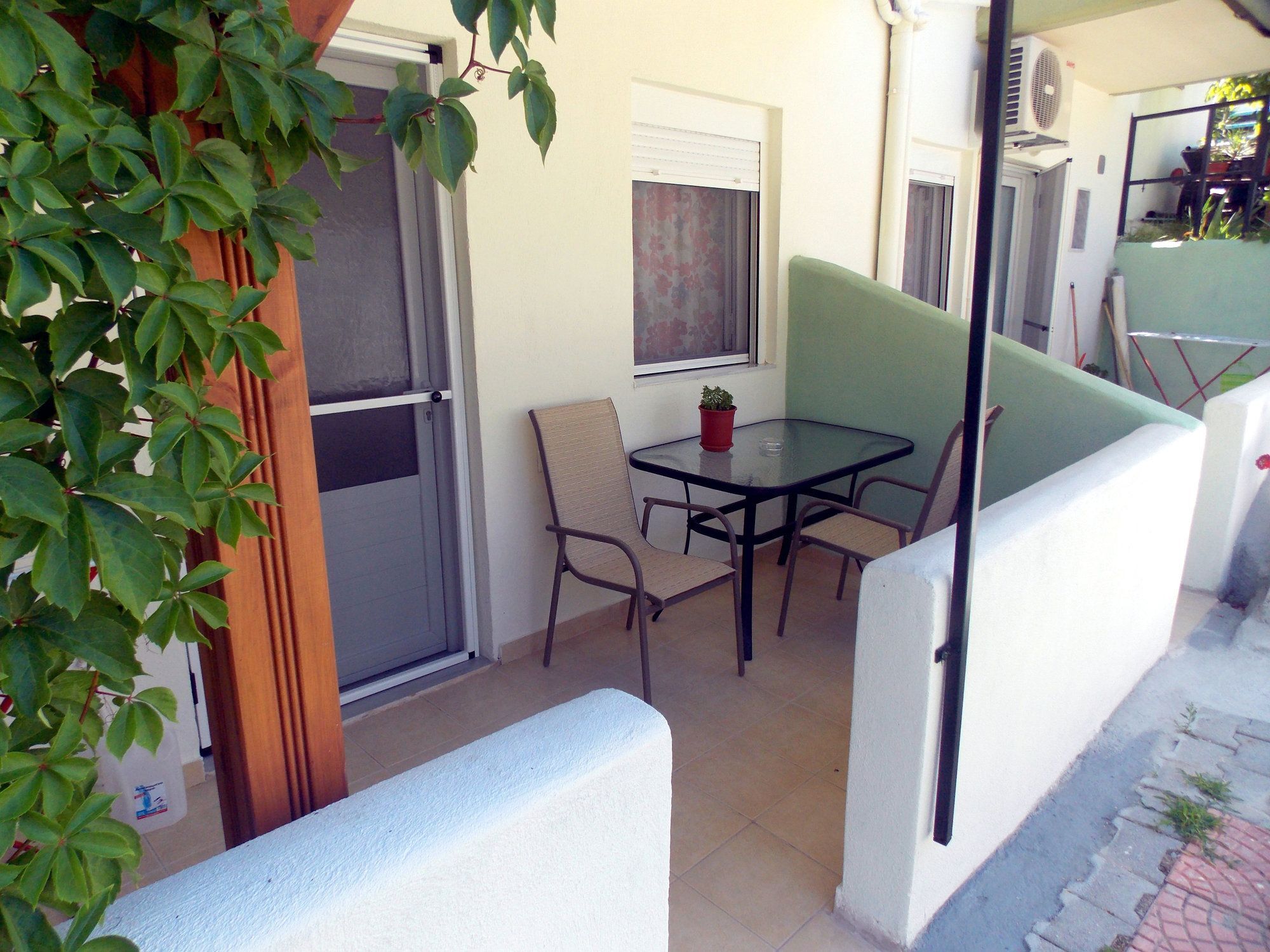 Nikos Apartments Ситонья Экстерьер фото